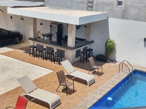 Hotel Puerto Campeche Bagian luar foto